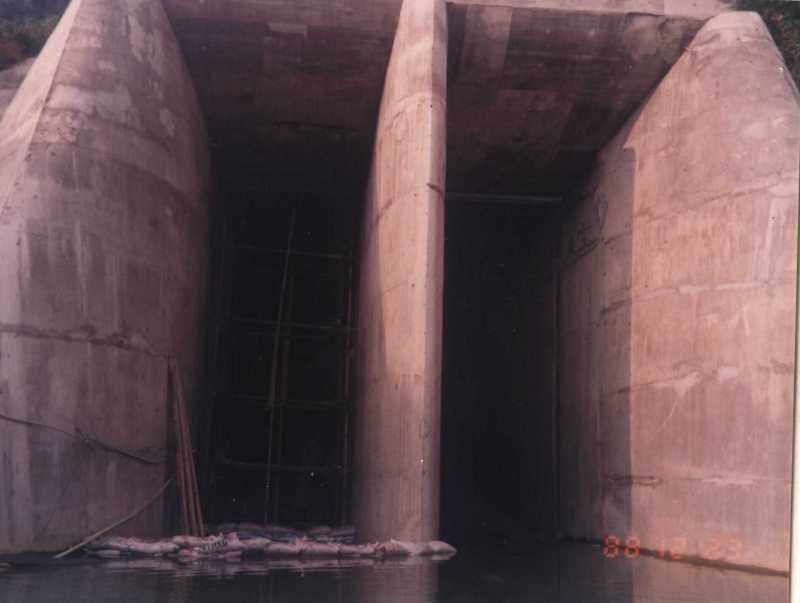 導水隧道進口